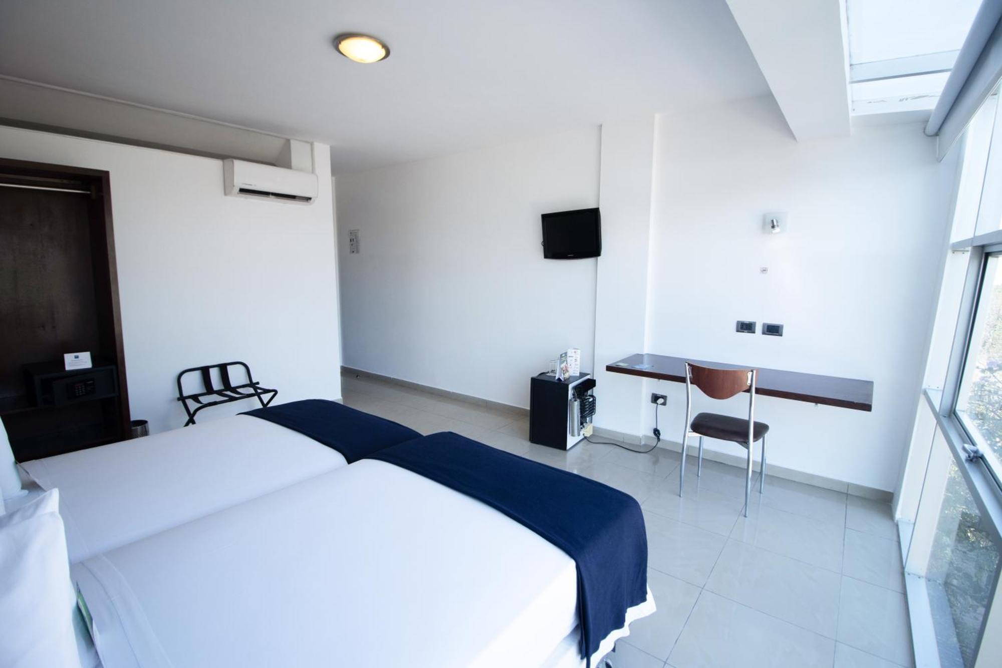 Hotel Lp Santa Cruz Centro Santa Cruz de La Sierra Zewnętrze zdjęcie