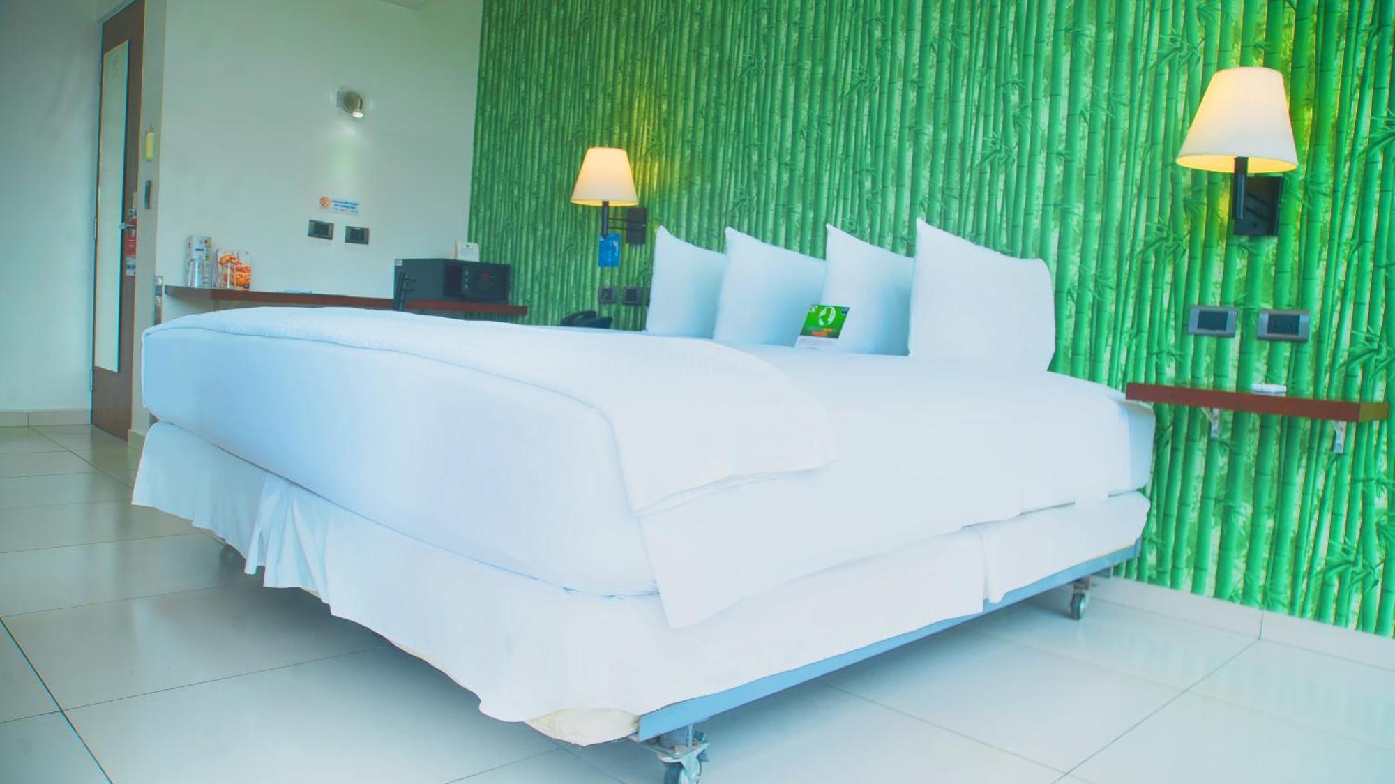 Hotel Lp Santa Cruz Centro Santa Cruz de La Sierra Zewnętrze zdjęcie