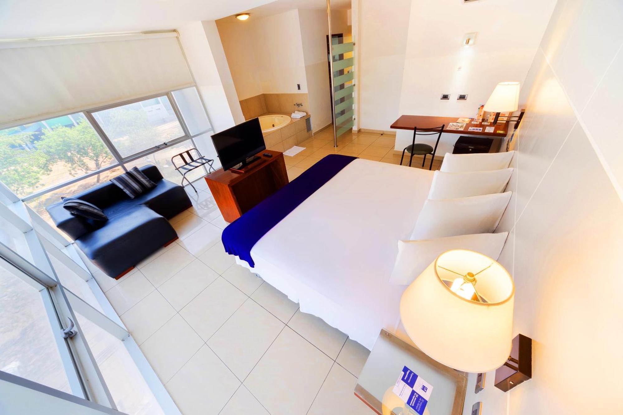 Hotel Lp Santa Cruz Centro Santa Cruz de La Sierra Zewnętrze zdjęcie